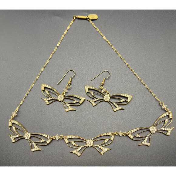 Vintage Pididdly Links Butterfly Necklace and Earrings set - Picture 5 of 5